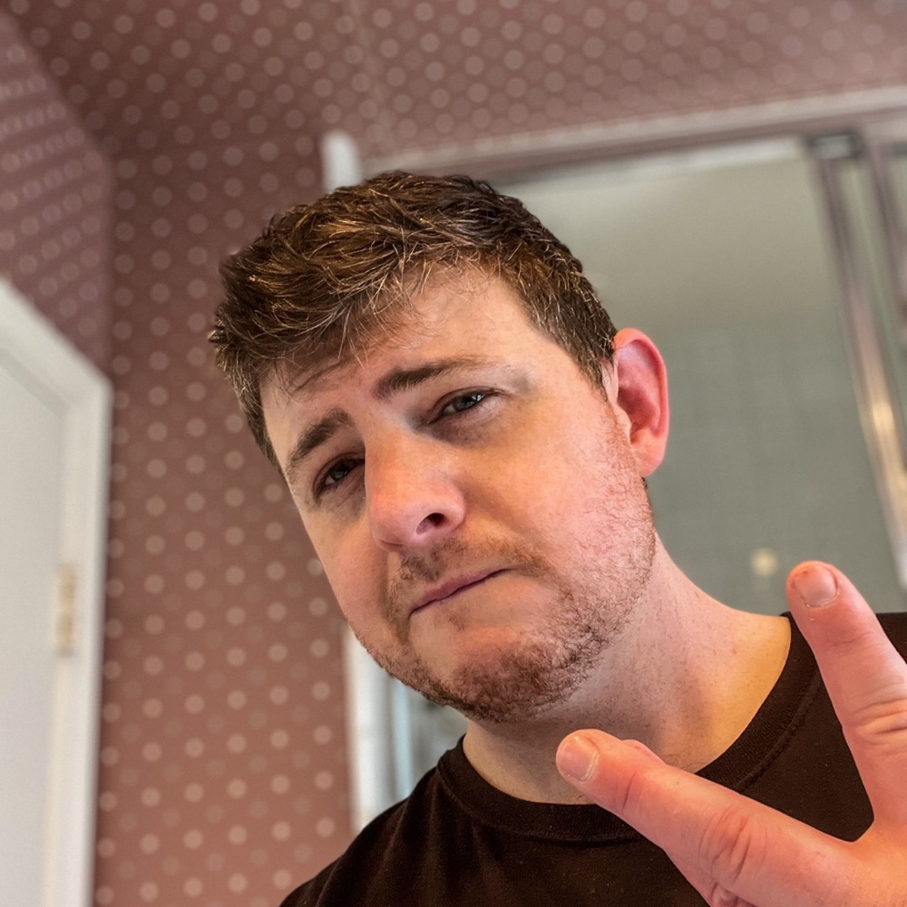 Meet your Posher, Kyle